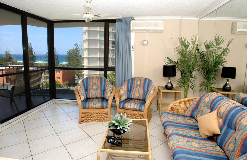 Burleigh Gardens North Hi-Rise Holiday Apartments Голд-Кост Экстерьер фото